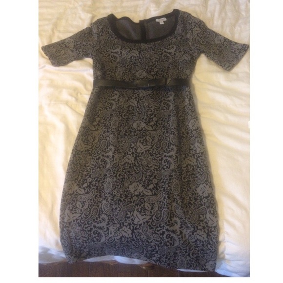 Grey/black maternity dress