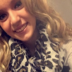 Meet your Posher, Ashlyn