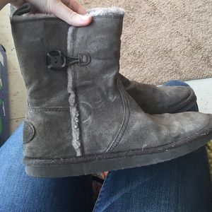 American Eagle boots