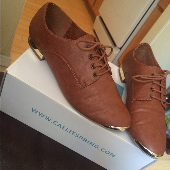 Call it Spring Lace up Flats.