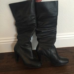 Black dress boots