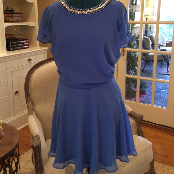 River Island Dresses & Skirts - RIVER ISLAND lovely blue dress - elegant!