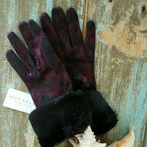 PORTOLANO Lace Faux Fur Gloves