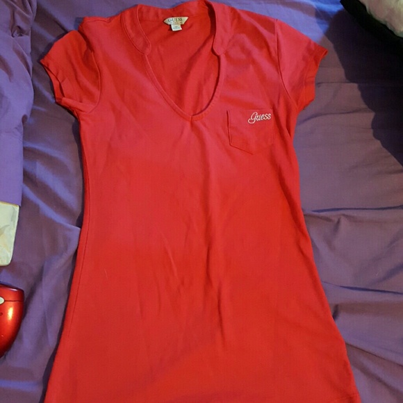 Casual Guess V neck