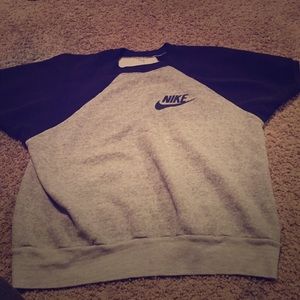 Nike vintage sweater