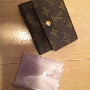 Louis vuitton photo/credit card wallet in like new