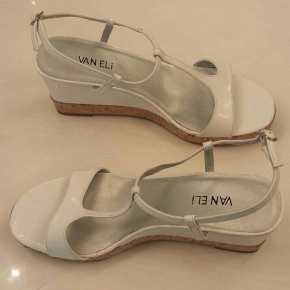 Shoes - Picture 4 of 4