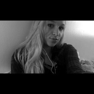 Meet your Posher, Janessa