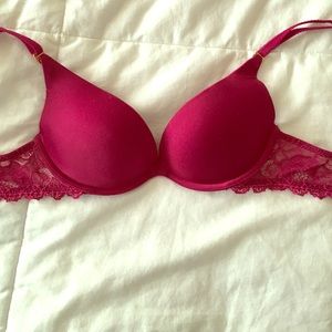 Victoria's Secret Push Up Demi bra