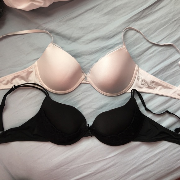2 push up bras