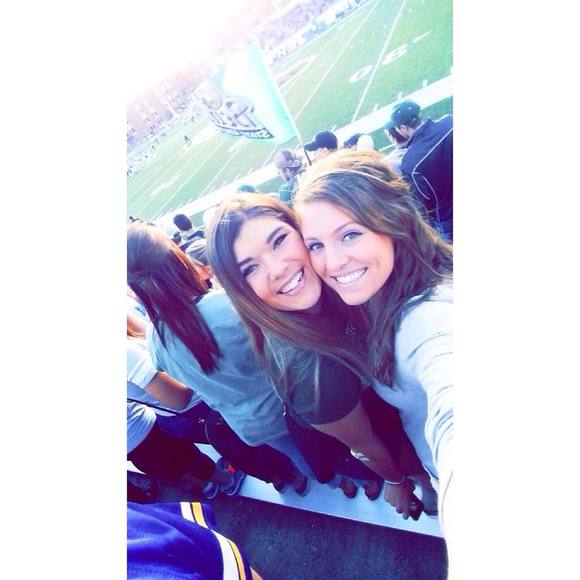 Meet your Posher, Angela - Picture 1 of 1