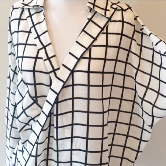 Sold out - Picture 4 of 4