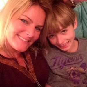 Meet your Posher, Leah