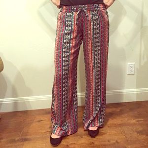 Elan Printed Pants for the Boho Chic