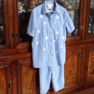 QUACKER FACTORY 2 piece with rhinestones .