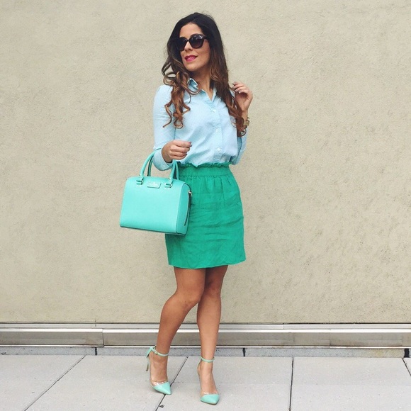 ๐ซSOLD๐ซJ. Crew Green City Mini Skirt - Picture 2 of 4