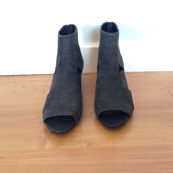 Nwob franco Sarto open toe booties black leather