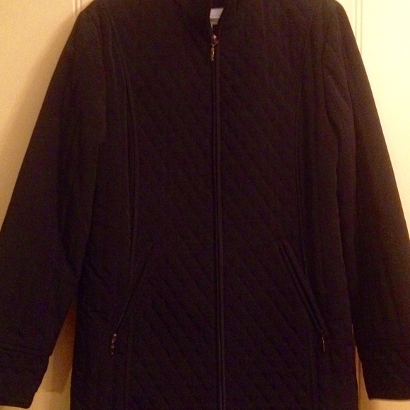 Blk quilted Liz Claiborne jacket/ coat