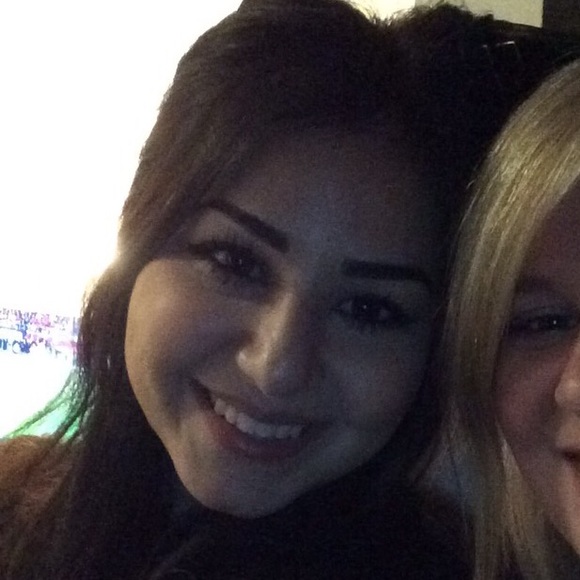 Meet Your Posher, Rima! (@Ri03) - Picture 2 of 4