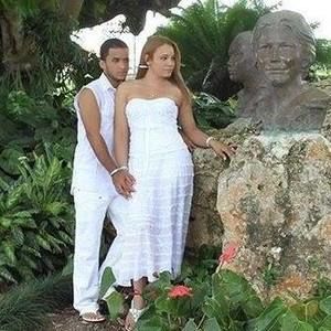 Meet your Posher, Yokasta