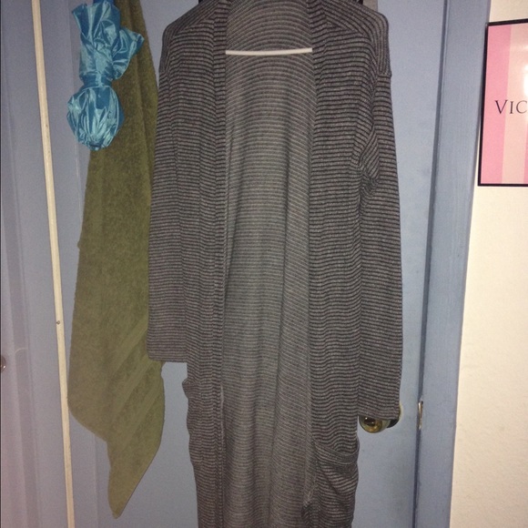 Aeropostale long cardigan