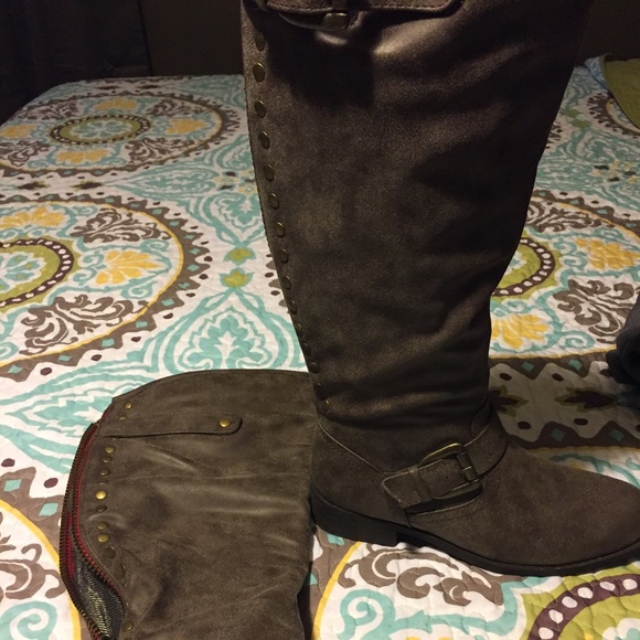 Madden girl Boots Size 6.5