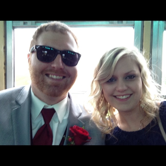 Meet your Posher, Kay - Picture 1 of 1