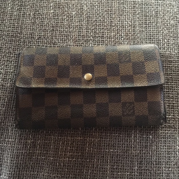 Authentic Louis Vuitton wallet