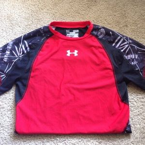UnderArmour Heat Gear top