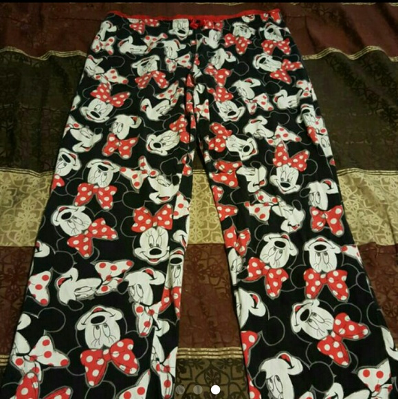 Minnie mouse pj's - Picture 3 of 3