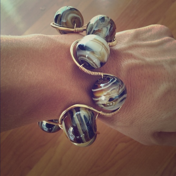 Beautiful and unusual bracelet and earring set