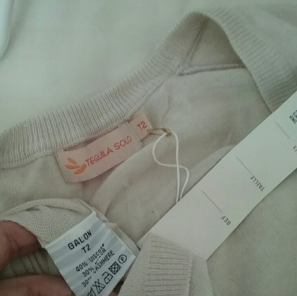 Final Price  3/4 Sleeves  Sweater - Picture 2 of 3