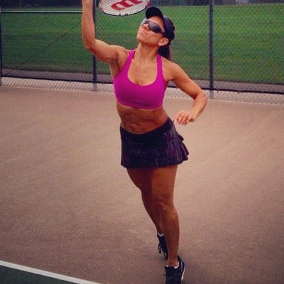 Meet your Posher, Cindy - Picture 3 of 3