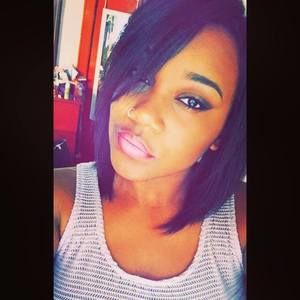 Meet your Posher, Lena