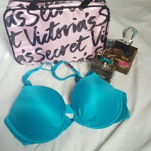 Victoria's Secret Fabulous Plunge Bra Size 32D