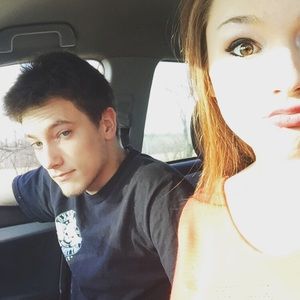 Meet your Posher, Dakota