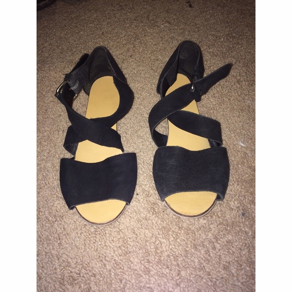 Urban Outfitters Cross Strap Sandal