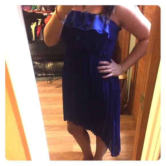 Navy blue high-low dress