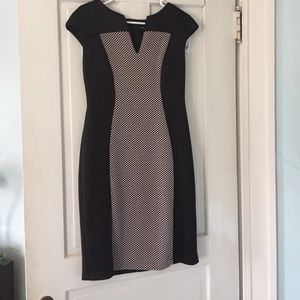 Black Form Fitting Cap Sleeve Dress Size 8