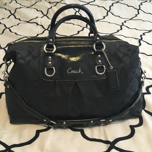 Coach Signature Purse