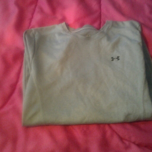 Under armour workout shirt