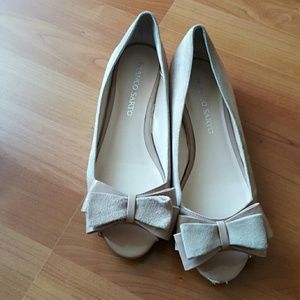 Open-toe Flats