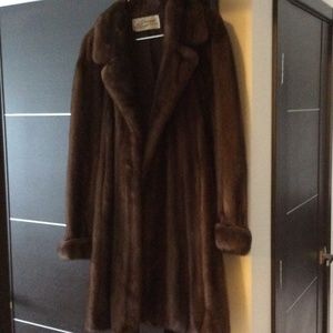 Authentic mink swing coat 8/10 wild type brown