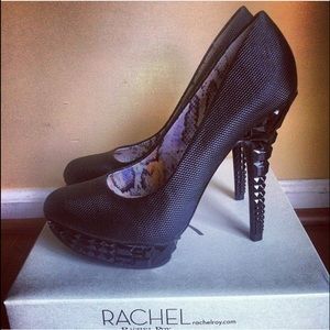 Rachel Roy black heels