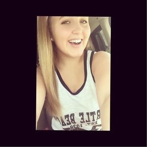 Meet your Posher, Kaitlyn
