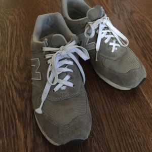 Grey new balance. Size 7.5/8