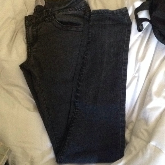 Black wash skinny jeans