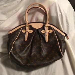Fake Louis Vuitton handbag
