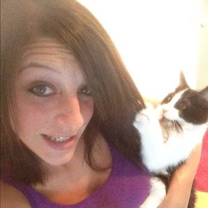 Meet your Posher, Haley