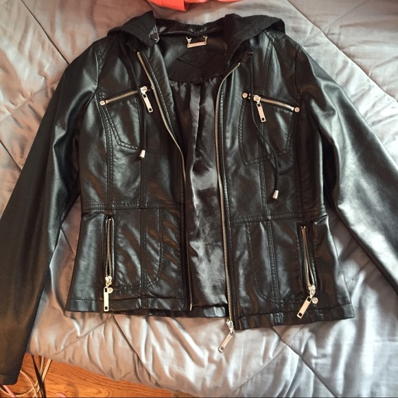Black leather jacket w/detachable hood